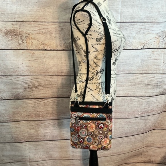 Braciano Travel Crossbody Bag Zippers Adjustable Strap Circles - Picture 2 of 6